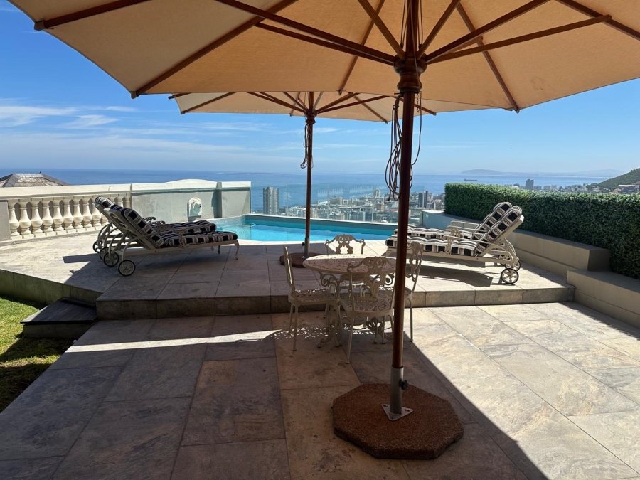 To Let 4 Bedroom Property for Rent in Fresnaye Western Cape